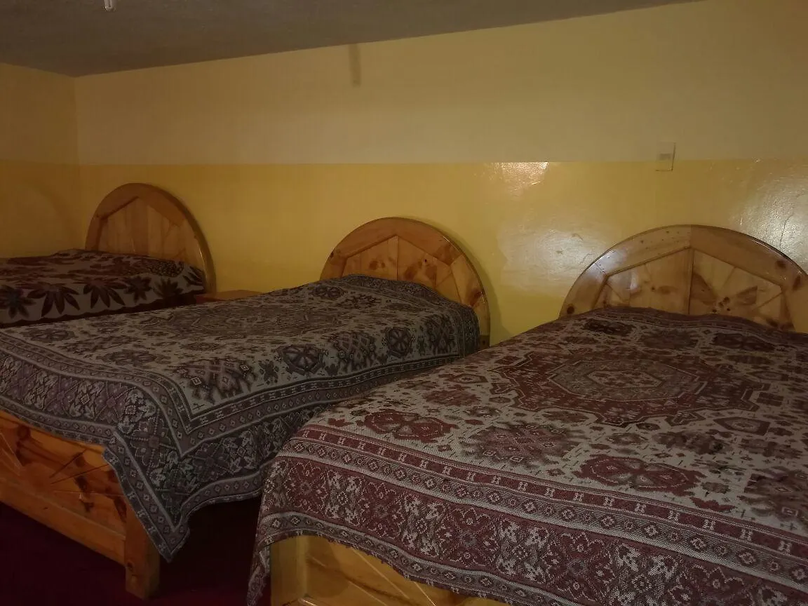 קיטו Hostal Puerta Del Sol